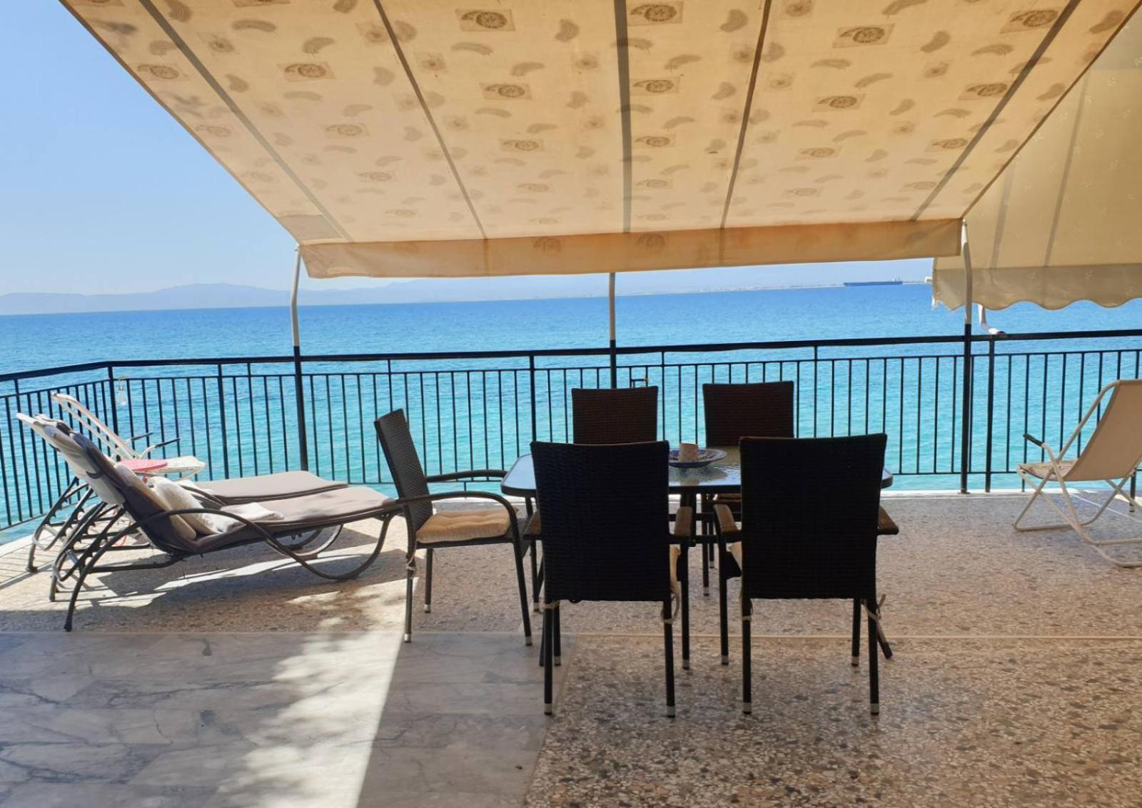 Ekie Apartment With Sea View Kalamáta Buitenkant foto